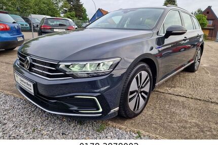 VW Passat Variant