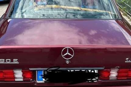 Mercedes-Benz 190 205.000 km 6.000 &euro; Hirschaid 96114