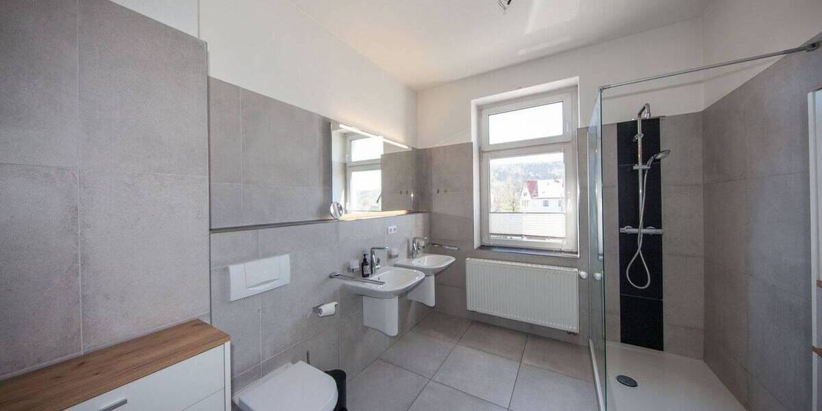 Mehrfamilienhaus, Wohnhaus Zella-Mehlis Mehlis - 1 Zimmer, 529.000&euro; | Angebot:26827015