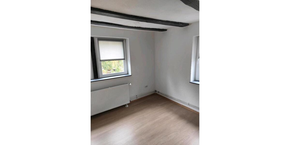 Mehrfamilienhaus, Wohnhaus Ahorn - 8 Zimmer, 110 m&sup2;, 260.000&euro; | Angebot:26182759