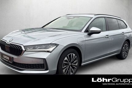 Skoda Superb 9.999 km 41.990 &euro; Mainz 55120