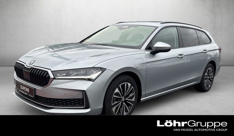 Skoda Superb 9.999 km 41.990 &euro; Mainz 55120