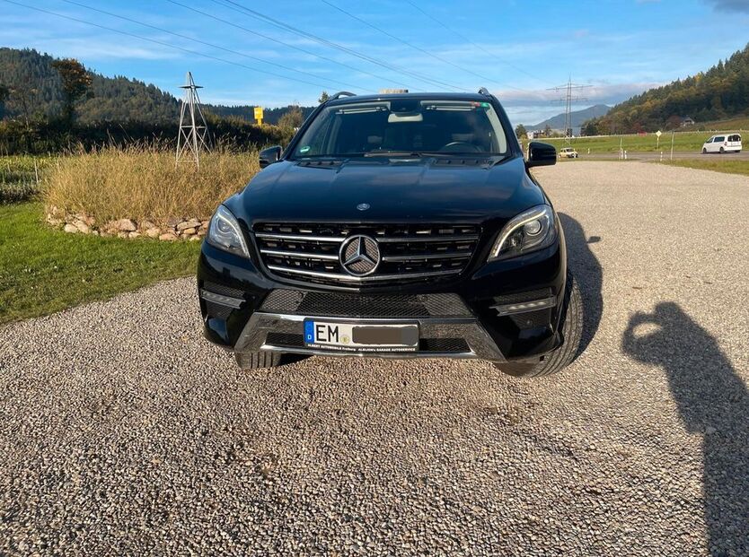 Mercedes-Benz ML 250 200.000 km 17.300 € Waldkirch 79183