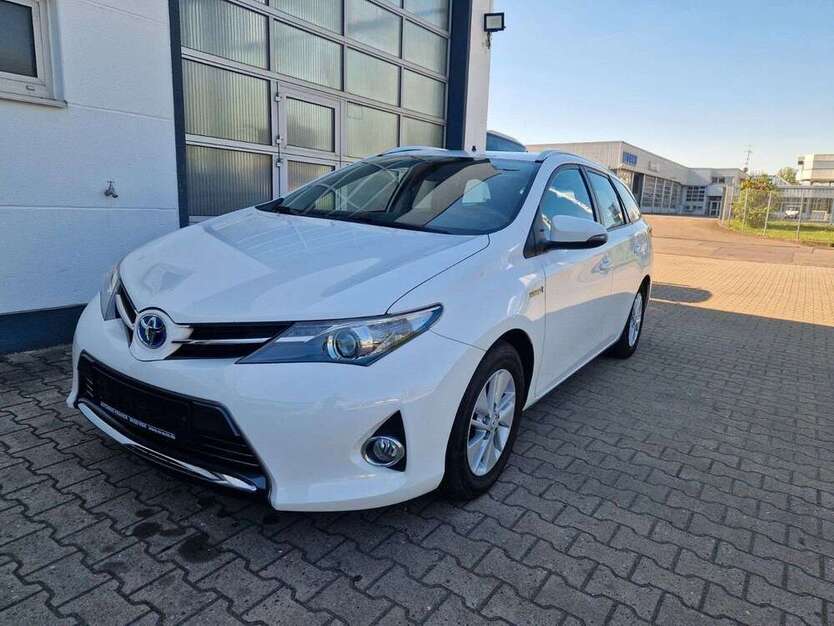 Auris