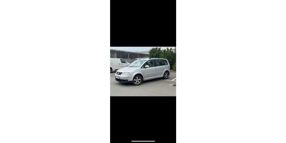VW Touran 254.000 km 2.000 &euro; Zirndorf 90513