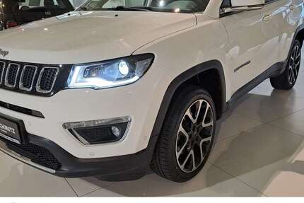 Jeep Compass 103.703 km 16.490 &euro; Wesel 46485