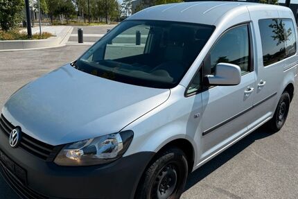 VW Caddy 296.852 km 3.500 &euro; Ingolstadt 85053