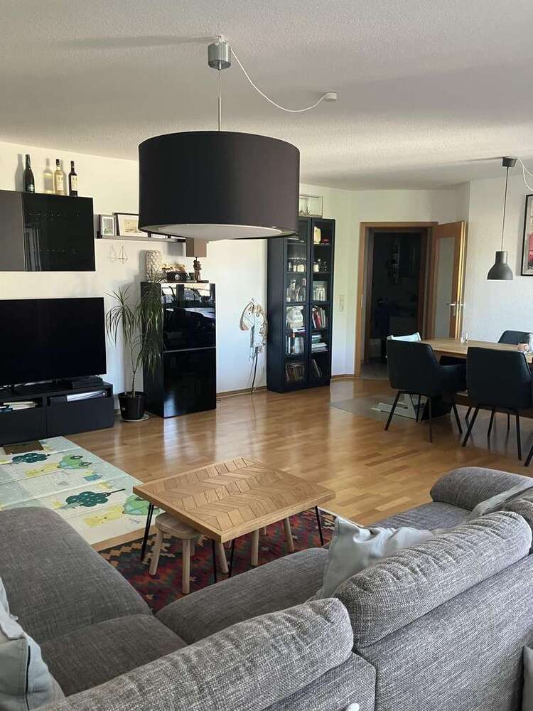 Wohnung zum Mieten in Ludwigsburg 1.240 € 90 m²