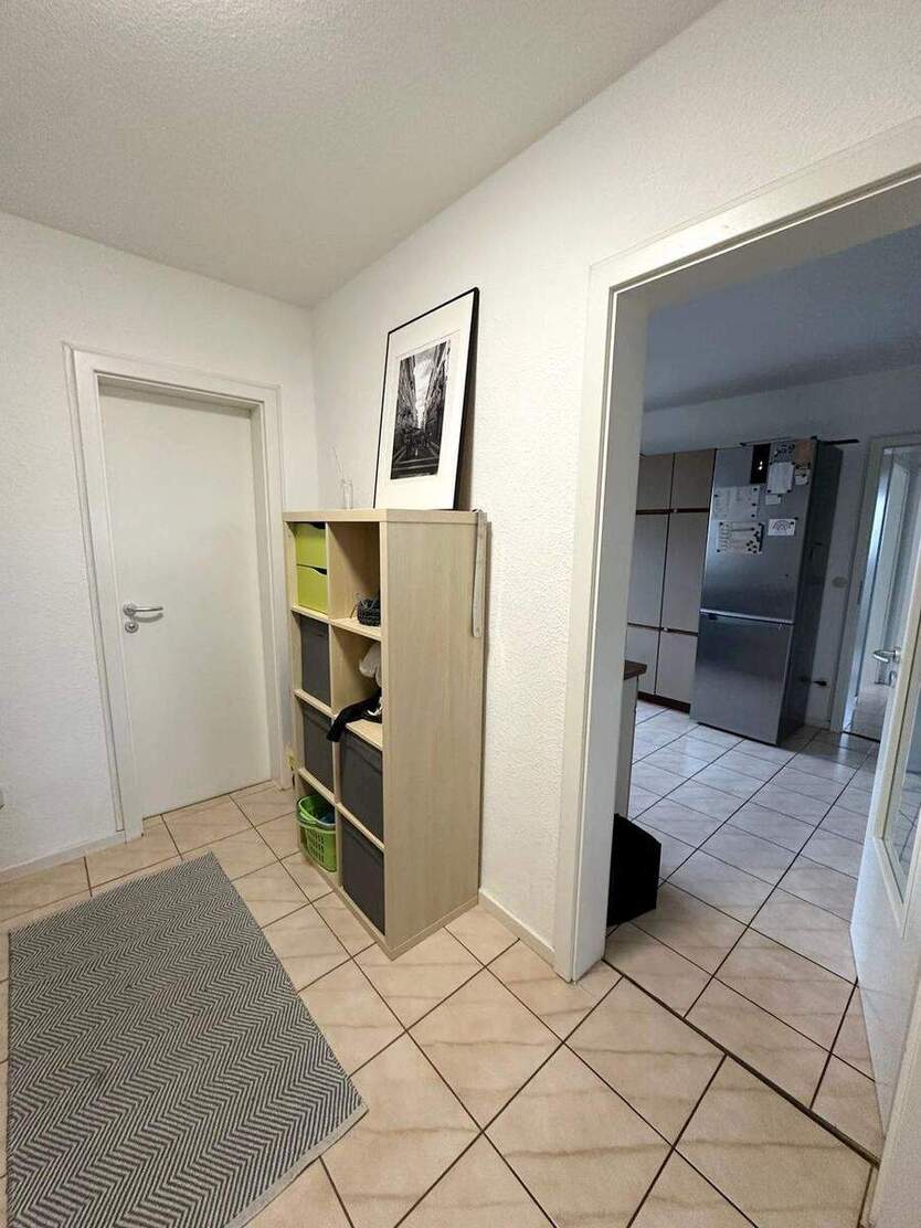 Großzügige, renovierte 3,5-Zimmerwohnung mit großem Südbalkon in bevorzugter Lage 3 zimmer