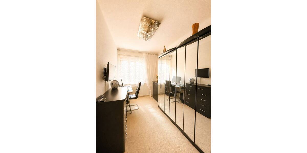 Reihenmittelhaus Dresden Briesnitz - 5 Zimmer, 103 m&sup2;, 399.000&euro; | Angebot:26835154