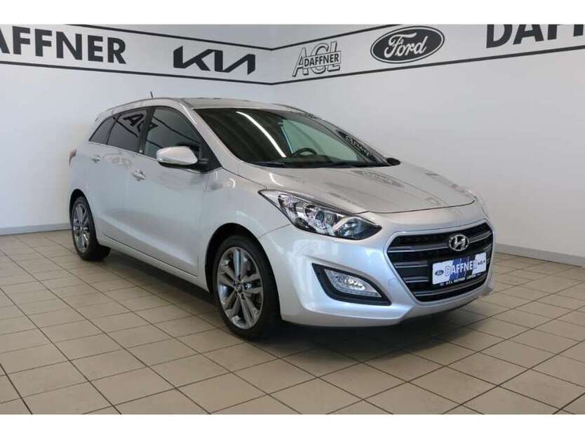 i30