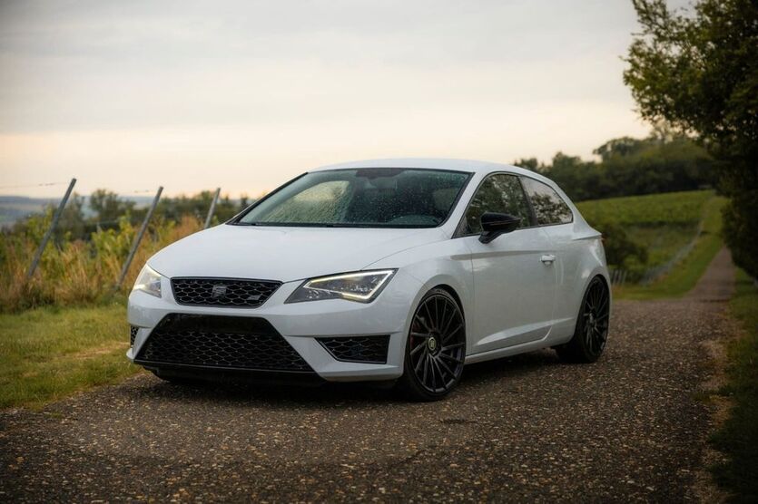 Seat Leon 174.000 km 9.990 € Großheringen 99518