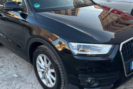 Audi Q3 126.000 km 13.699 € Forchheim 91301