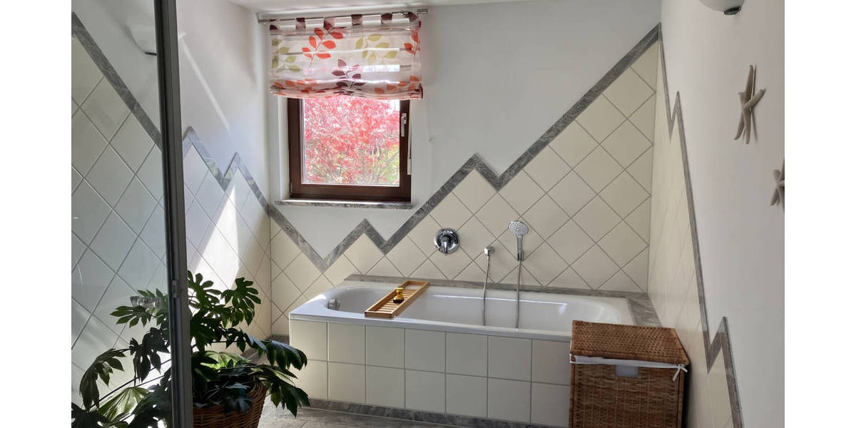 Reihenendhaus Nauort - 4 Zimmer, 122 m&sup2;, 339.000&euro; | Angebot:26318711