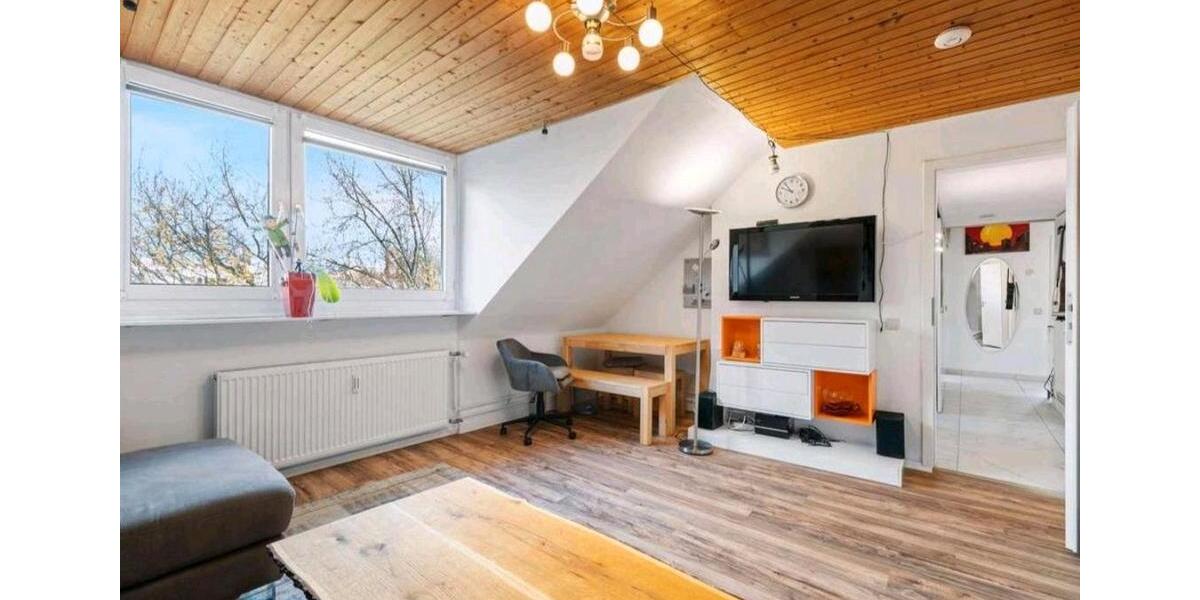 Dachgeschoßwohnung Pforzheim - 3.5 Zimmer, 72 m&sup2;, 215.000&euro; | Angebot:25220219