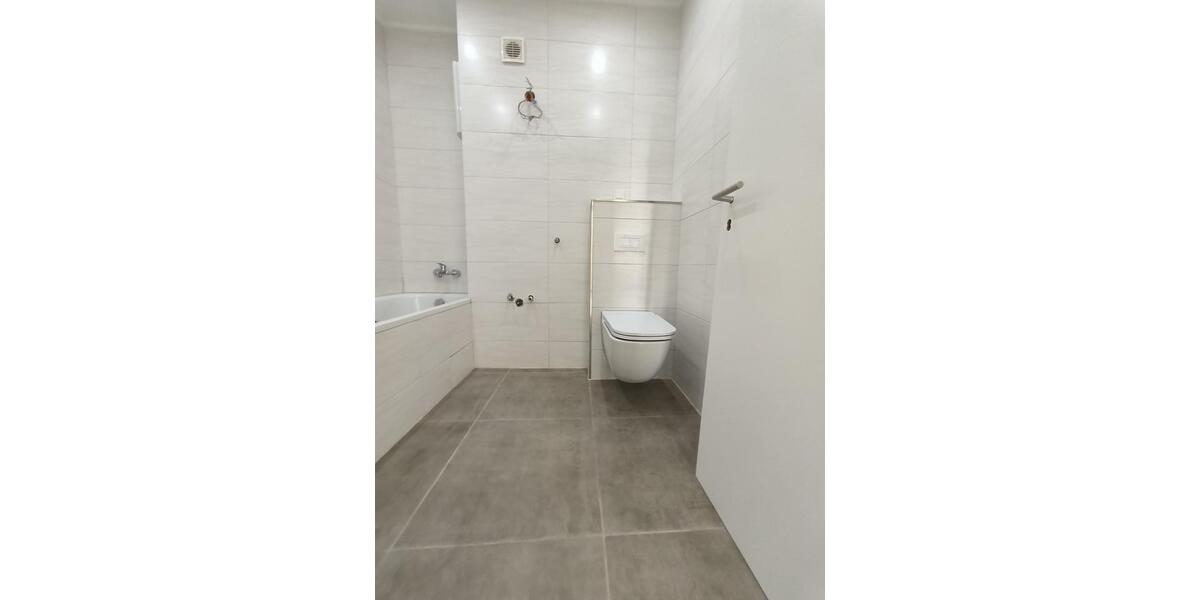 Etagenwohnung Wolfsburg Detmerode - 4 Zimmer, 104 m&sup2;, 1.250&euro; | Angebot:25545522