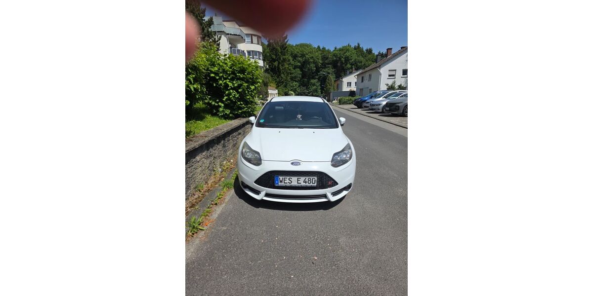 Ford Focus 250.000 km 9.800 &euro; Königstein 61462