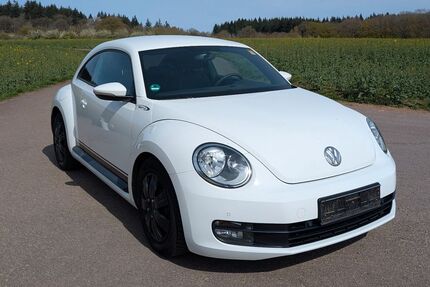 VW Beetle 130.500 km 8.999 &euro; Mettlach 66693