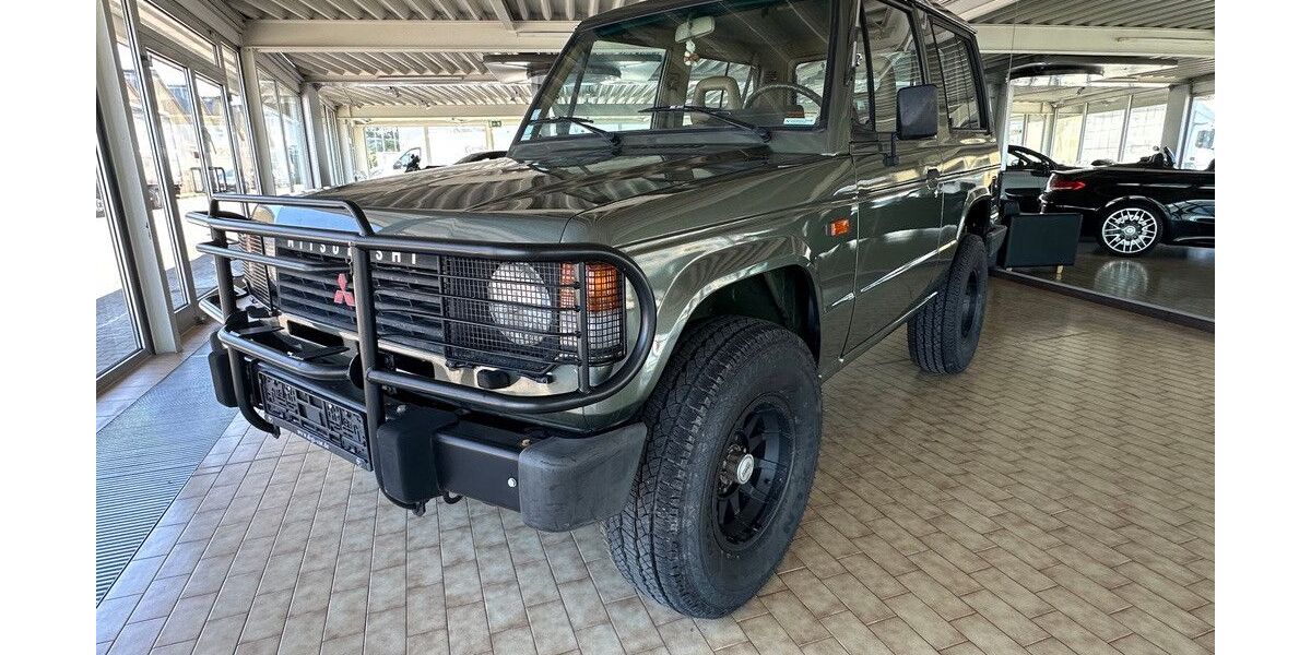 Mitsubishi Pajero 246.000 km 16.900 &euro; Neckarwestheim 74382