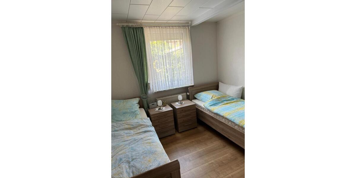 Doppelhaushälfte Emden Tholenswehr - 4 Zimmer, 86 m&sup2;, 155.000&euro; | Angebot:26906604
