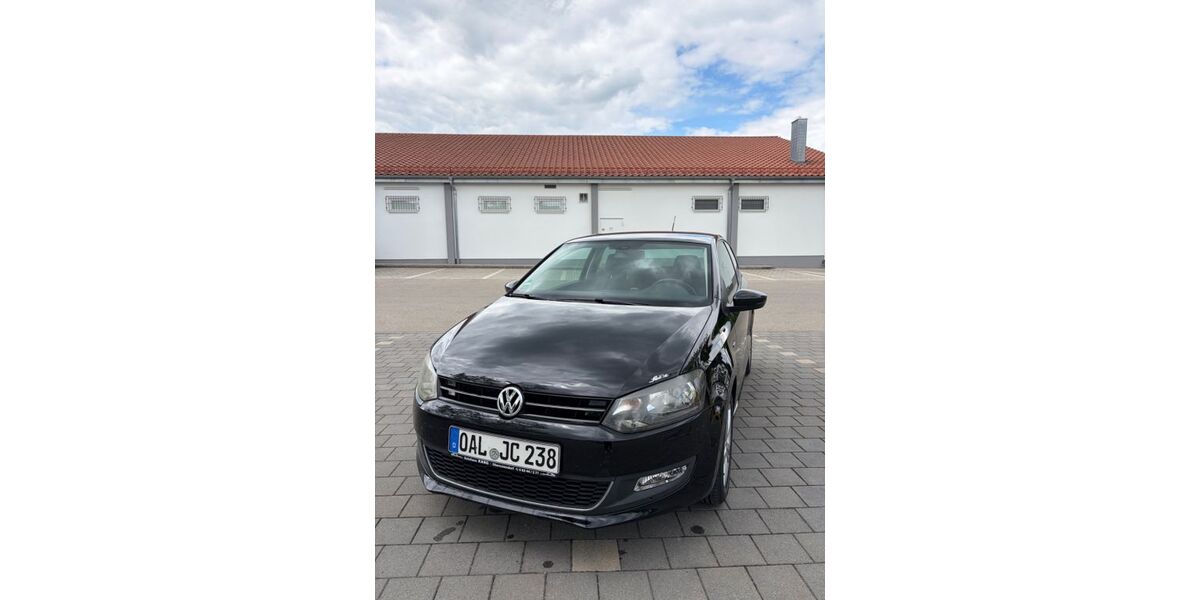 VW Polo 81.834 km 7.200 &euro; Leeder 86925