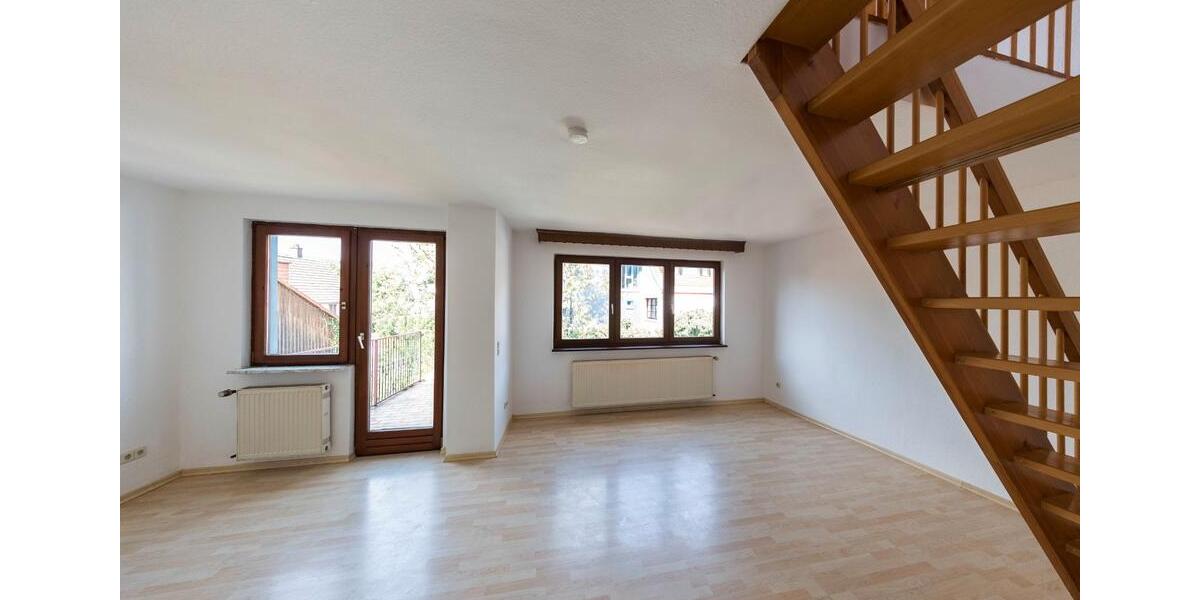 Etagenwohnung Steinau an der Straße - 3 Zimmer, 89 m&sup2;, 750&euro; | Angebot:26598376