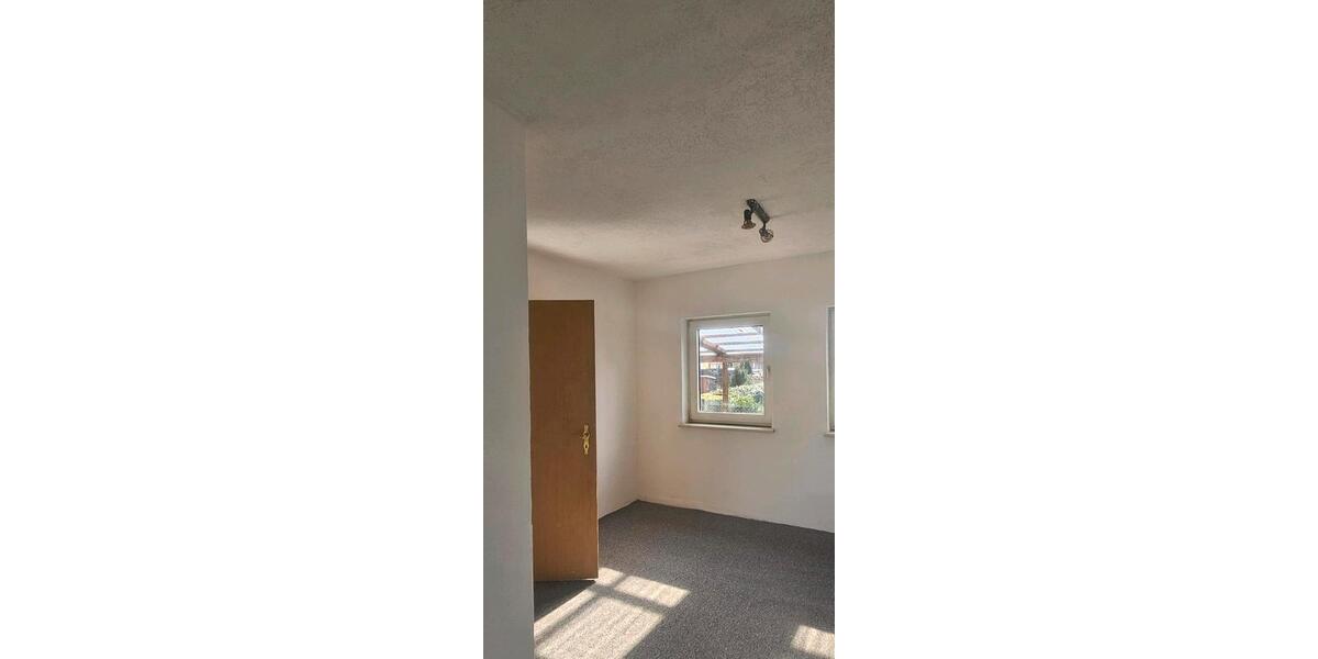 Reihenhaus Peine Südstadt - 3 Zimmer, 70 m&sup2;, 860&euro; | Angebot:25531637
