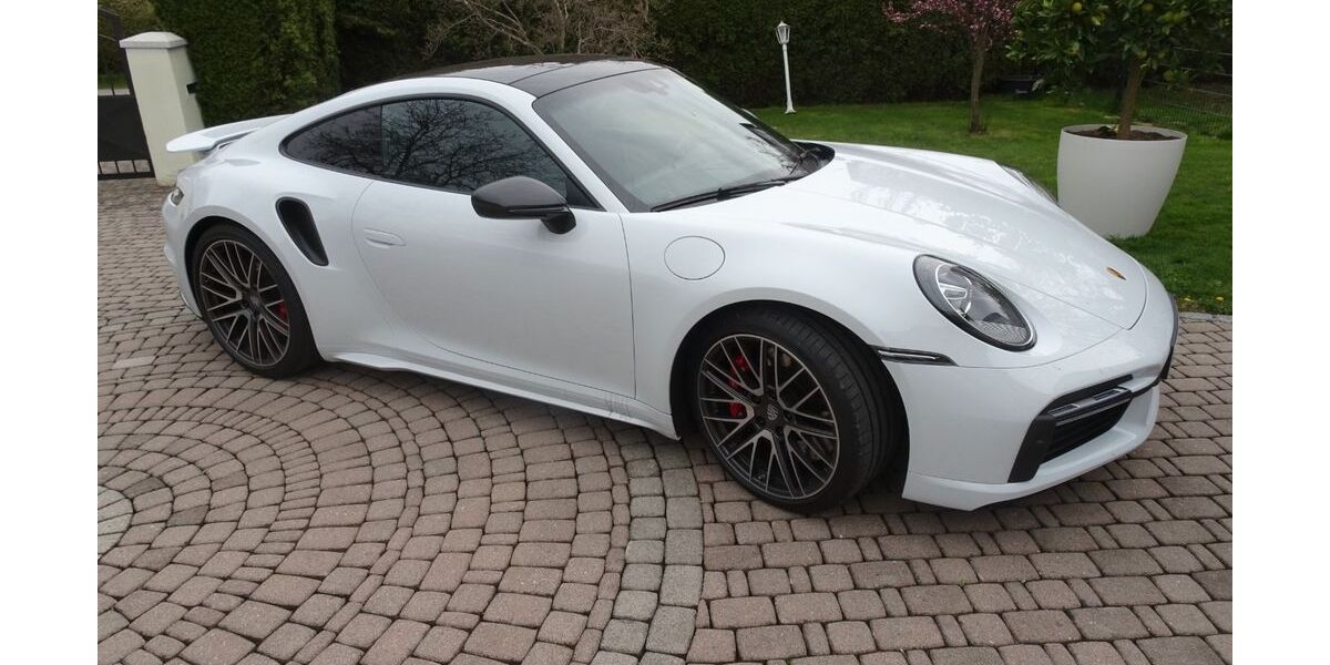 Porsche 992 6.000 km 176.500 &euro; Schnaitsee 83530