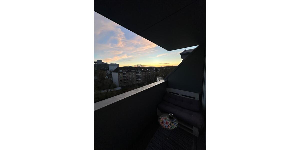 Sehr helle zentral gelegene 3 Zi, DG Wohnung in Eschweiler 3 zimmer