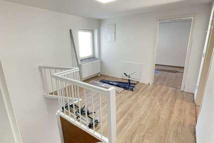 Wohnung Illertissen - 2.5 Zimmer, 87 m&sup2;, 1.100&euro; | Angebot:27125601