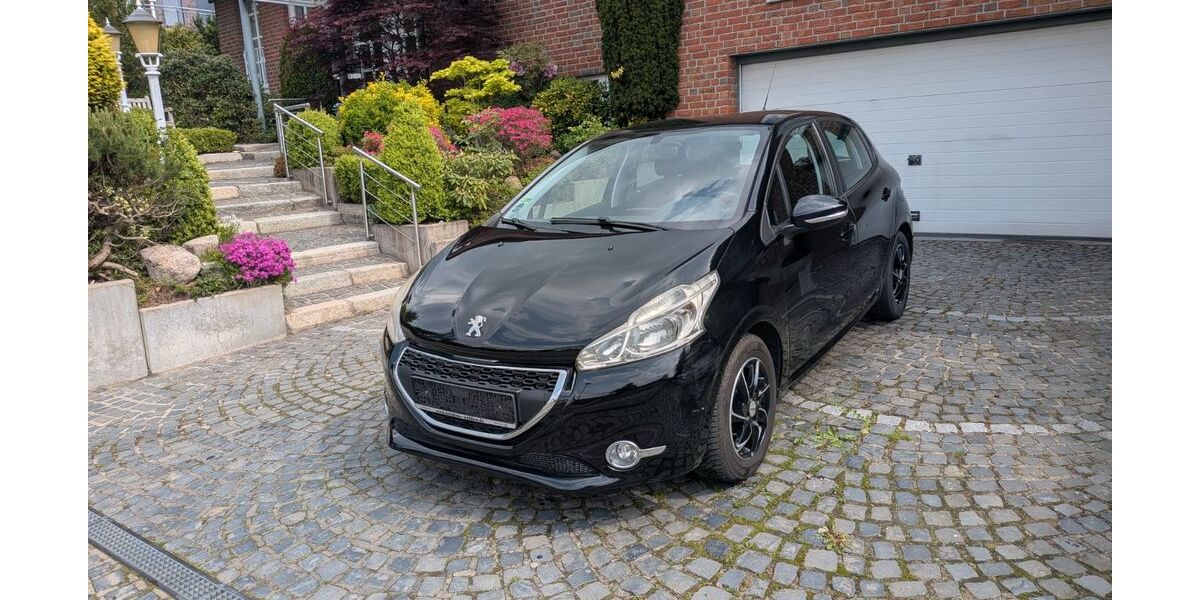 Peugeot 208 94.544 km 3.500 &euro; Osnabrück 49086