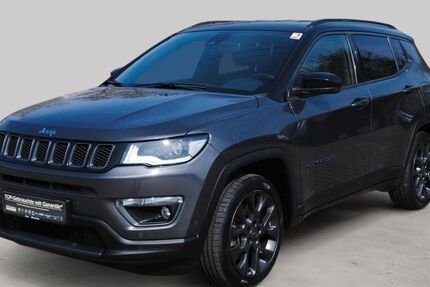 Jeep Compass 84.600 km 22.490 &euro; Würzburg 97076