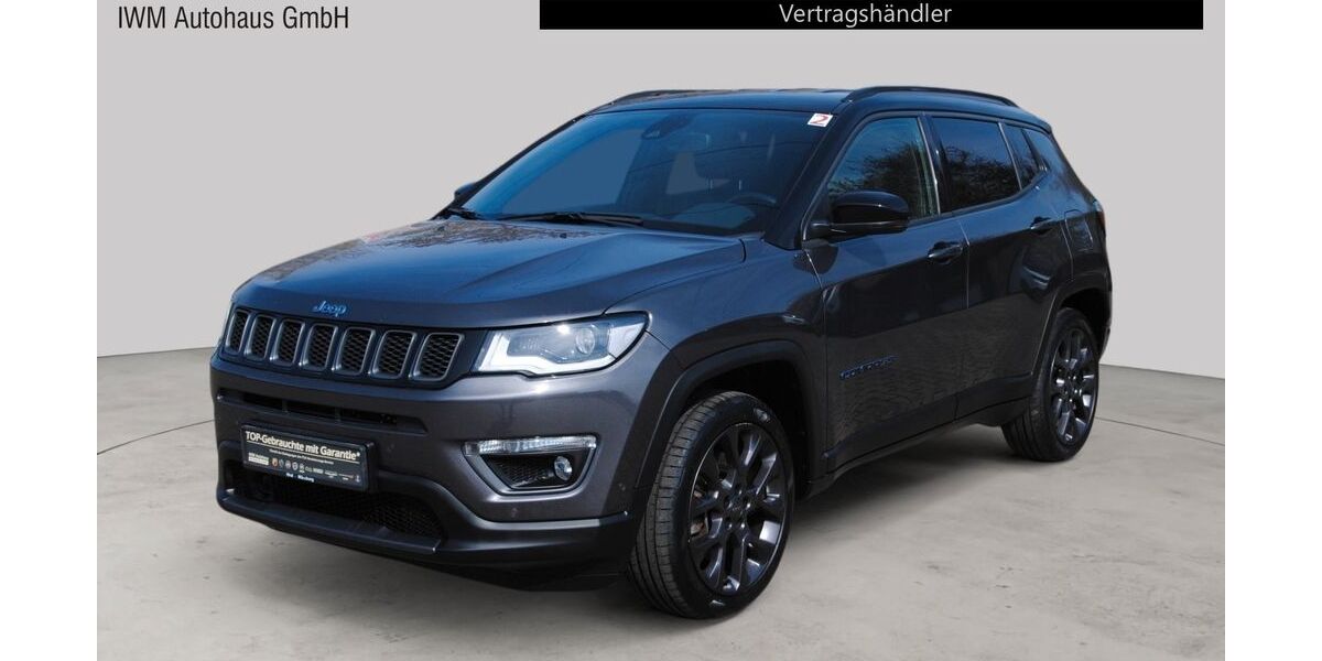 Jeep Compass 84.600 km 22.490 &euro; Würzburg 97076