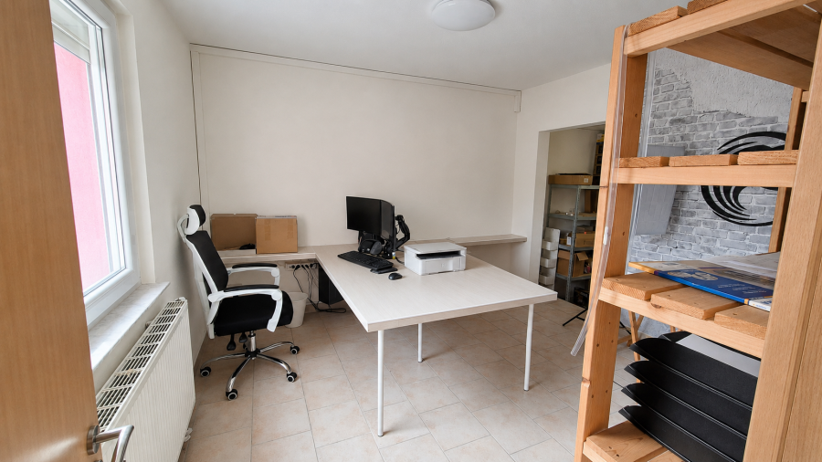 Provisionsfrei* A+ Altbau am Marktplatz: Wohn-Geschäftshaus mit Wärmepumpe — provisionsfrei - Mehrfamilienhaus, Wohnhaus Birkenfeld | Angebot:27113629