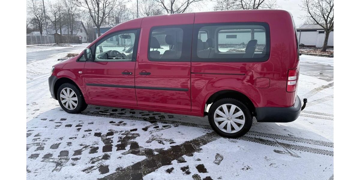 VW Caddy Maxi 296.000 km 10.999 &euro; Staig 89195