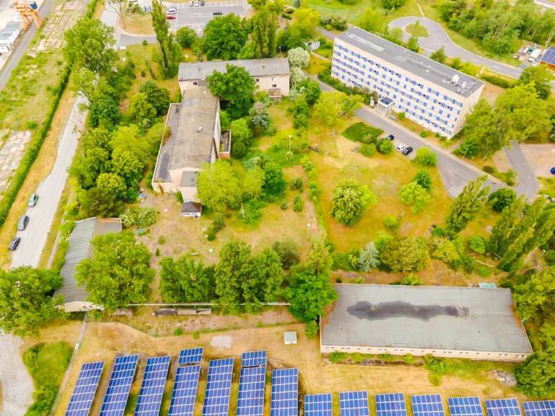 Grundstück in Hoyerswerda 280.000 € 11402 m²