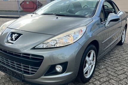 Peugeot 207 115.000 km 2.750 &euro; Bocholt 46395