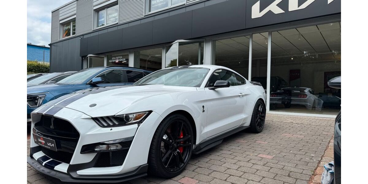 Ford Mustang 5.680 km 119.990 € Dorsten 46282