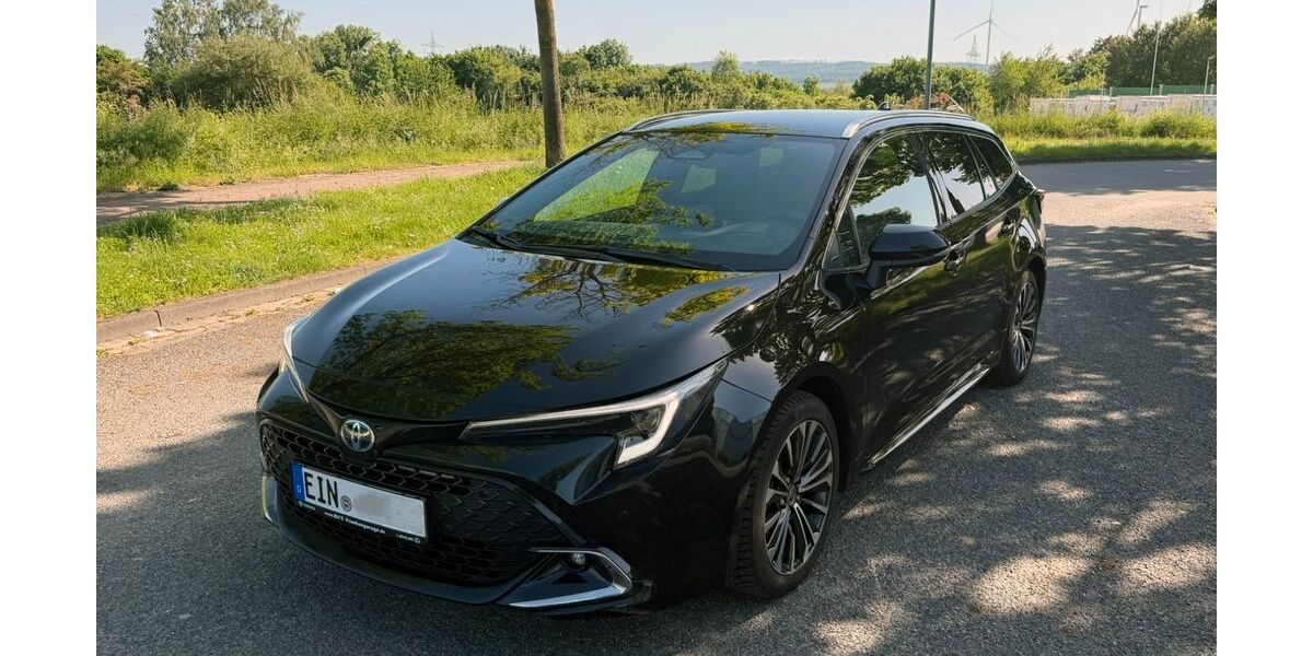 Toyota Corolla 22.009 km 27.200 &euro; Einbeck 37574