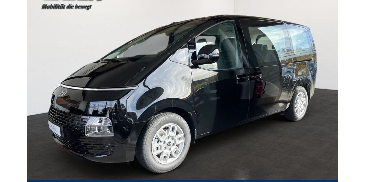 Hyundai STARIA 2.000 km 48.880 &euro; Donaueschingen 78166