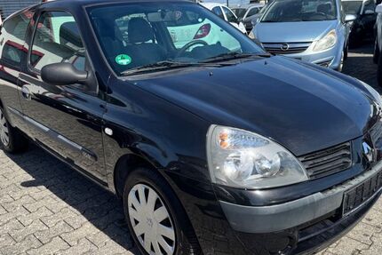 Renault Clio 115.000 km 2.500 &euro; Beselich- Obertiefenbach 65614