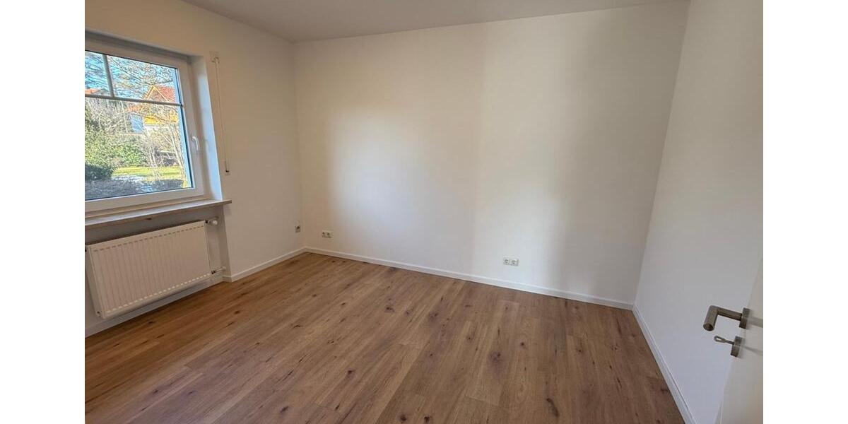 Doppelhaushälfte Tutzing - 5 Zimmer, 141 m&sup2;, 2.390&euro; | Angebot:24660608