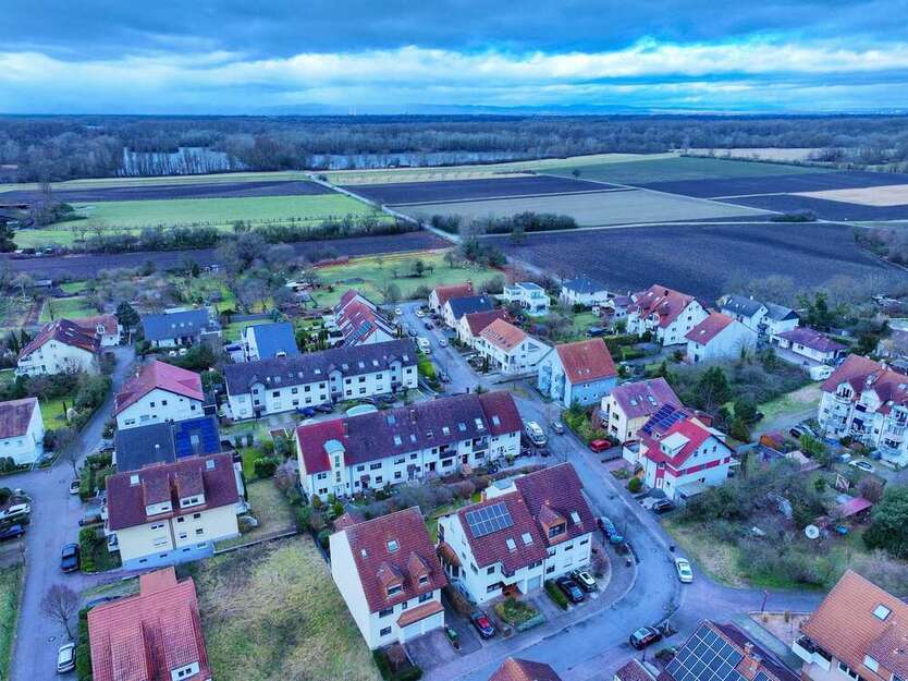 Haus zum Kaufen in Brühl 540.000 € 210 m²