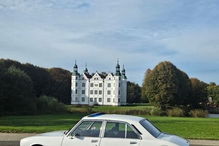 Peugeot 504 51.776 km 8.700 € Elmenhorst 23869