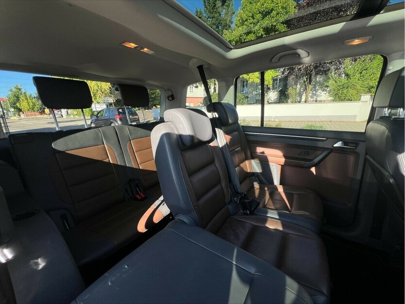 VW Touran Highline1.4 TSI Leder Pano 7-Sitzer 153.000 km 7.490 € Neckarsulm 74172