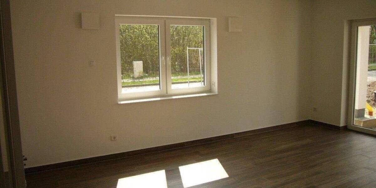 Etagenwohnung Stralsund Tribseer - 3 Zimmer, 90 m&sup2;, 1.170&euro; | Angebot:26885962