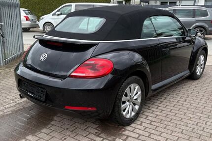 VW Beetle 135.689 km 9.499 &euro; Bad Salzuflen 32105
