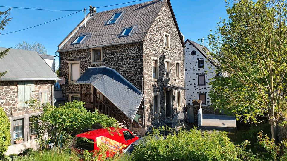 Maisonettenwohnung Lonnig - 3.5 Zimmer, 80 m&sup2;, 720&euro; | Angebot:26367784