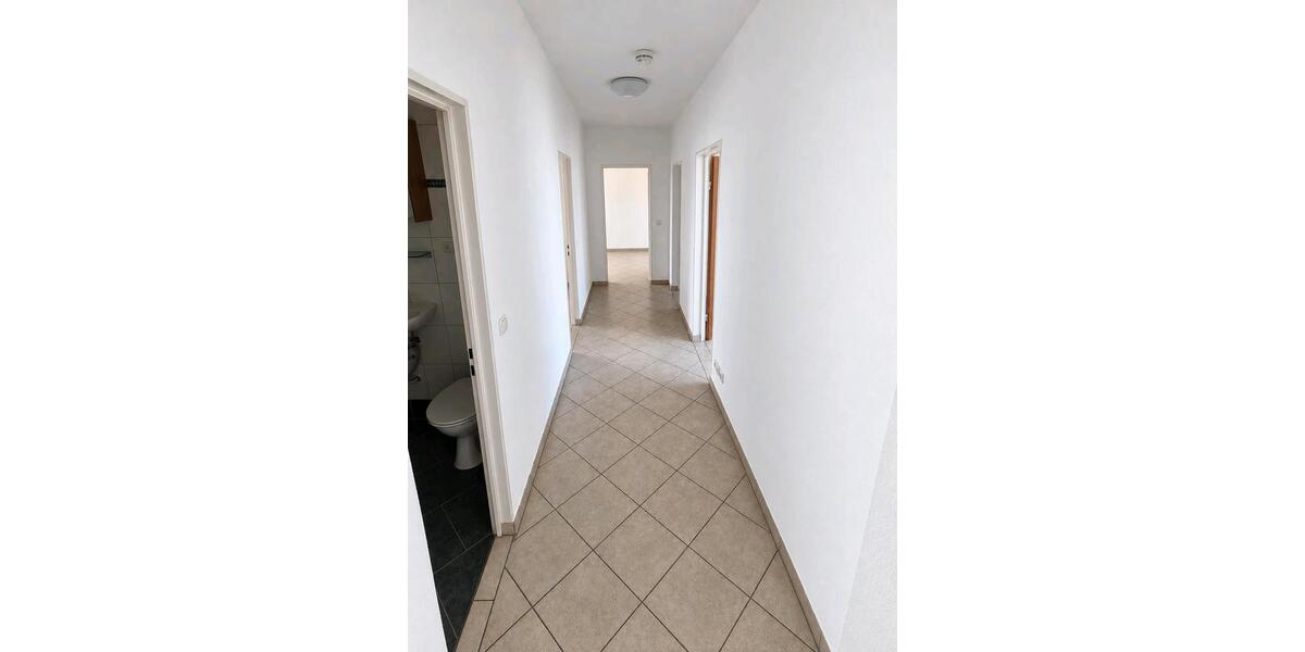 Etagenwohnung Stade - 3 Zimmer, 66 m&sup2;, 700&euro; | Angebot:27604083