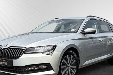 Skoda Superb 92.318 km 23.999 € Bremerhaven 27568